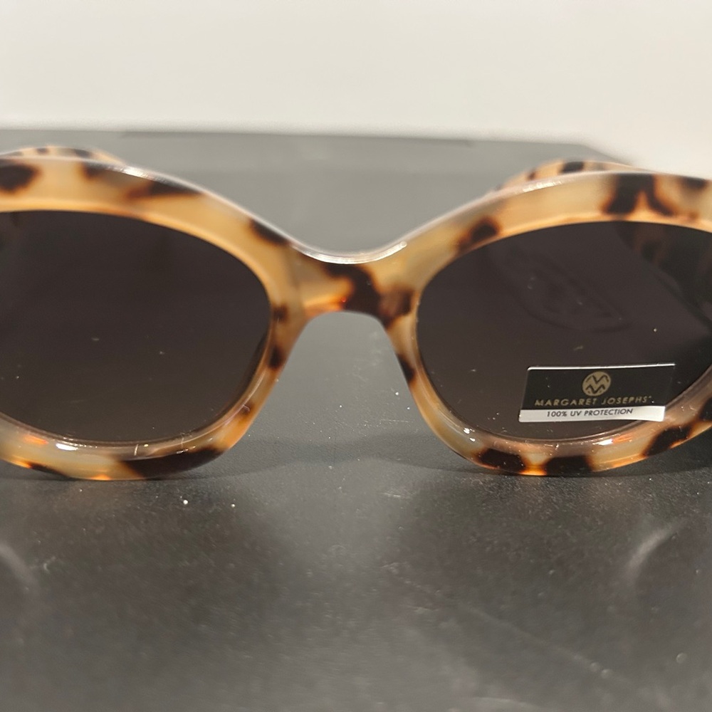 Margaret Josephs Tortoise Shell Sunglasses NWT